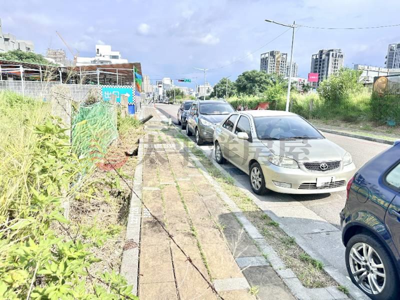 洲際14期重劃區7米寬建地房屋室內格局與周邊環境