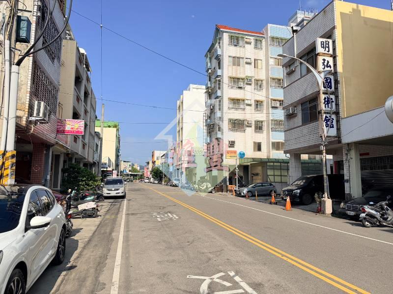 潭子區興華一路建地