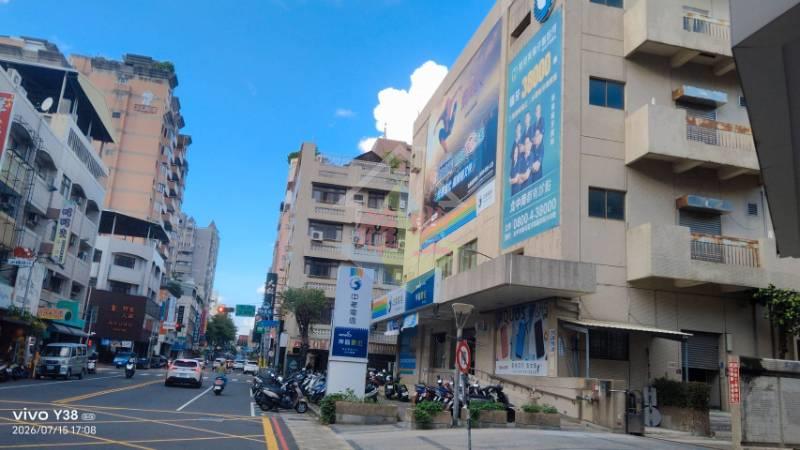 精誠質感金店面