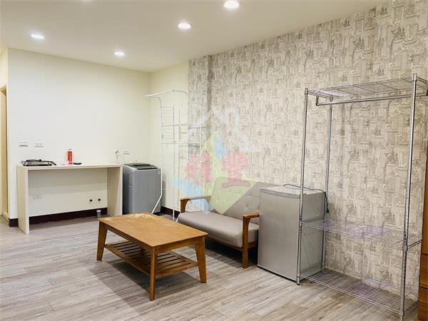 大雅黃金邊間店面