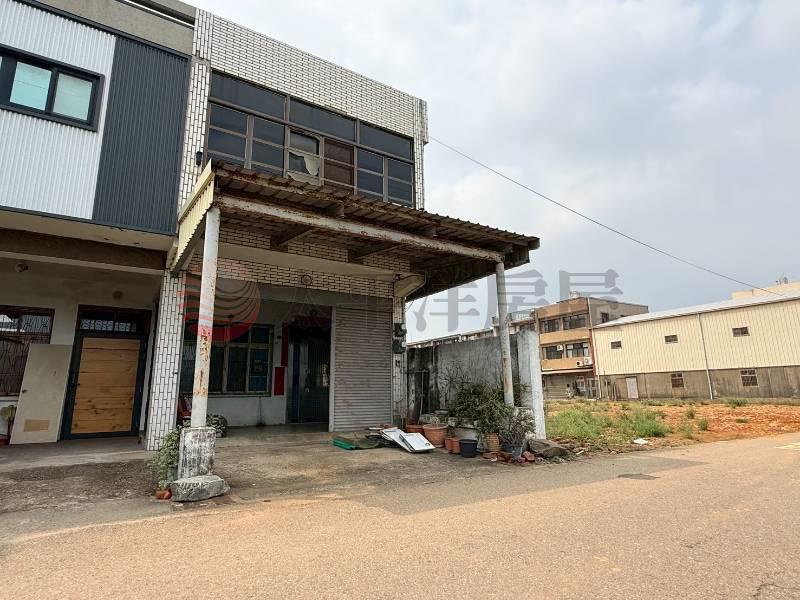 梧棲邊間大地坪透天房屋室內格局與周邊環境