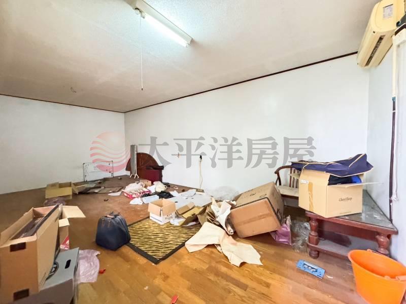 梧棲邊間大地坪透天房屋室內格局與周邊環境