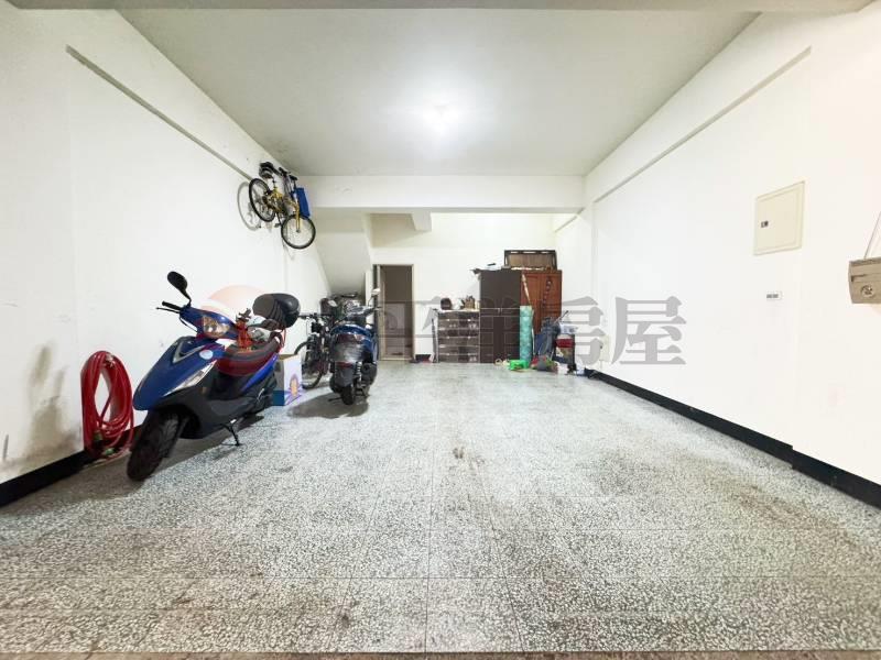 5米雙車位孝親美墅房屋室內格局與周邊環境