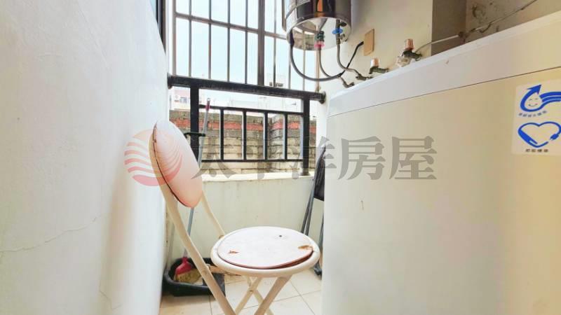專任靜宜大學旁大套房電梯公寓房屋室內格局與周邊環境
