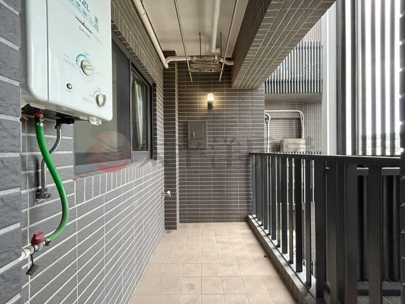 獨家喬立MeTown 雙陽台大2房平車房屋室內格局與周邊環境