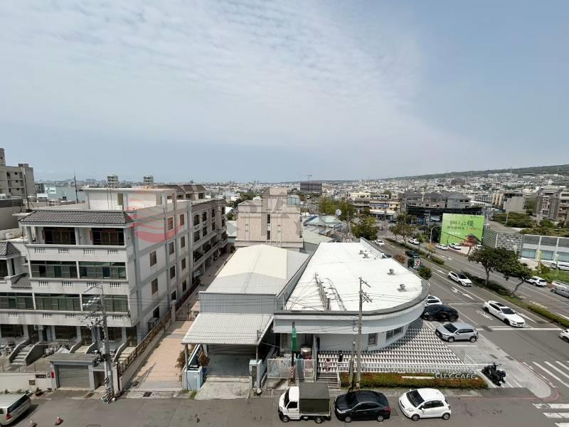 獨家喬立MeTown 雙陽台大2房平車房屋室內格局與周邊環境