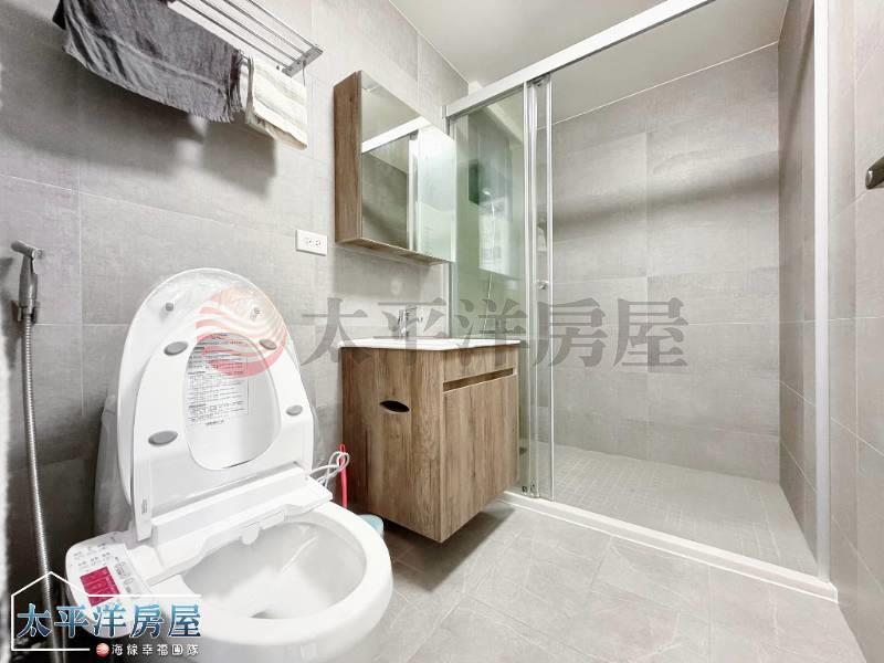 專●梧棲全新未住朝南2房車位房屋室內格局與周邊環境