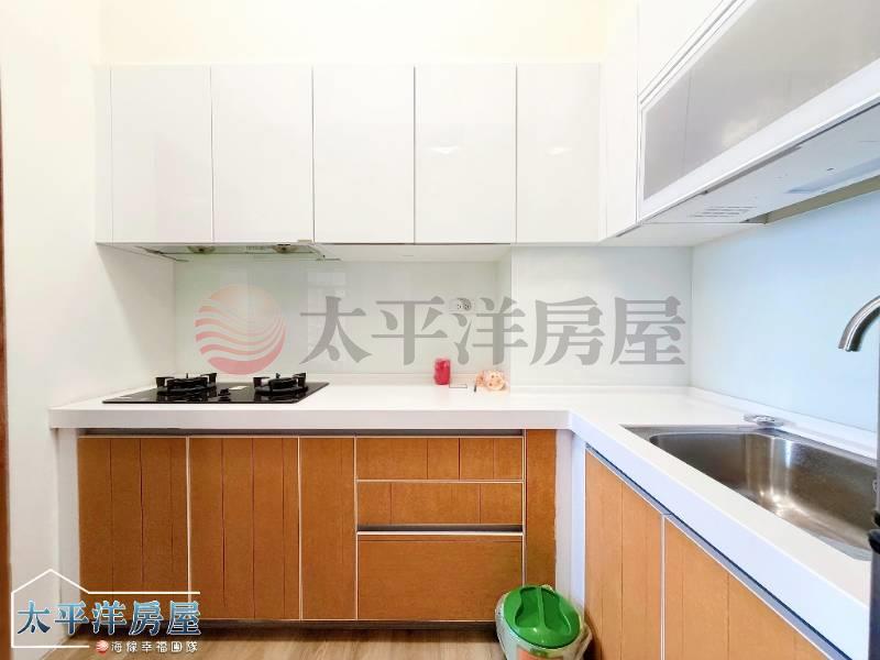 專●梧棲全新未住朝南2房車位房屋室內格局與周邊環境