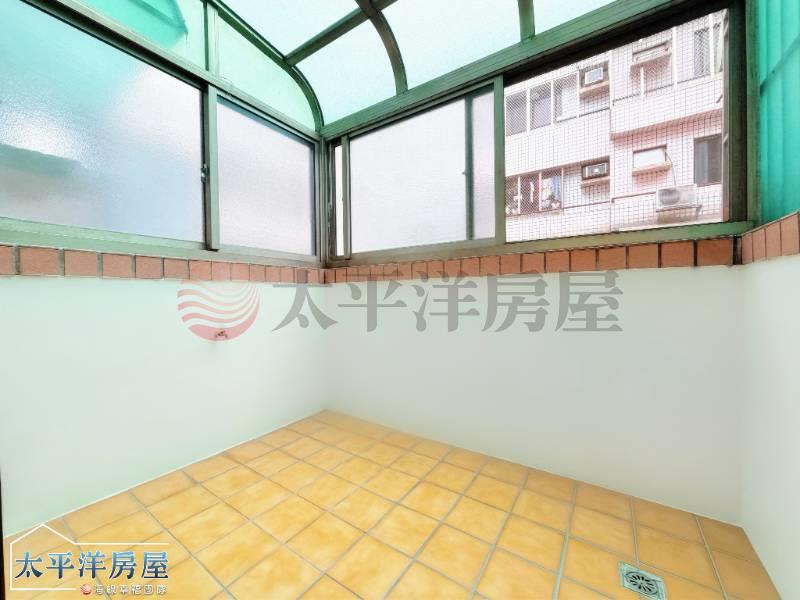 專●塗城商圈全新整理低總大3房+車位房屋室內格局與周邊環境