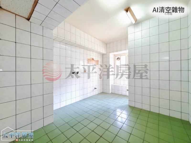 專●梧棲商業核心角間黃金店面房屋室內格局與周邊環境