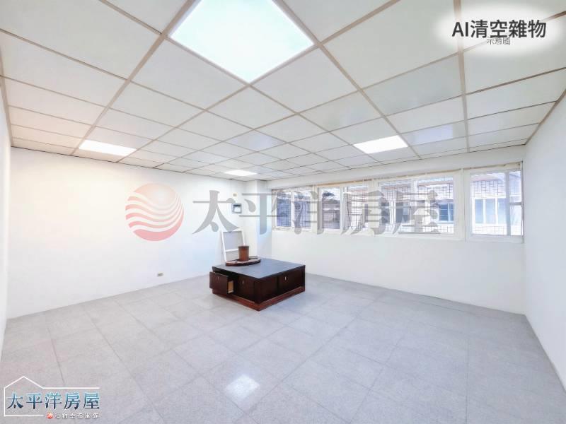 專●梧棲核心臨路朝南角間金店面房屋室內格局與周邊環境
