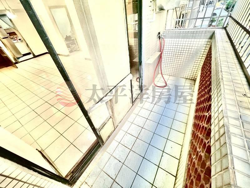 國小旁三房大華廈房屋室內格局與周邊環境