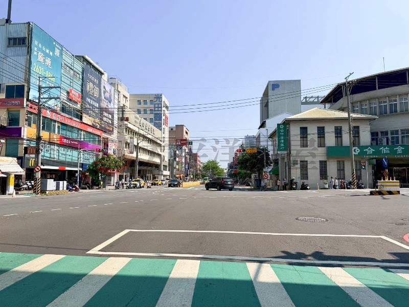 沙鹿低總價樓中樓投資套房房屋室內格局與周邊環境