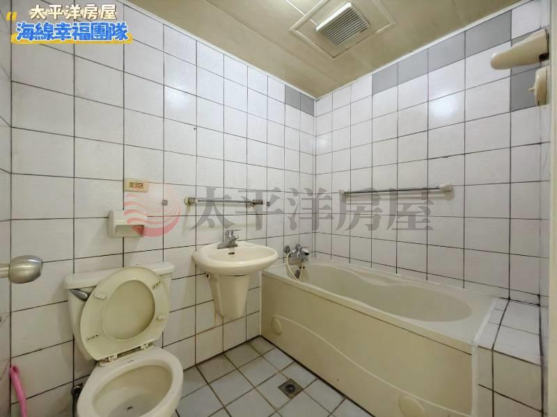 藍線學區商圈大四房平車美宅房屋室內格局與周邊環境