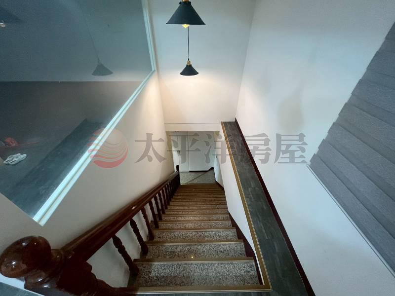 東海大學大面寬樓店房屋室內格局與周邊環境