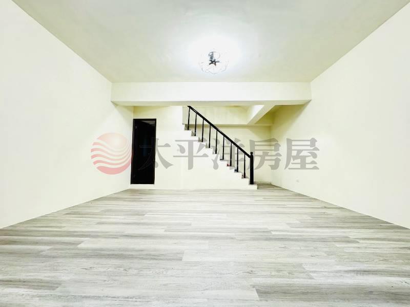 美術館旁臨路樓店房屋室內格局與周邊環境