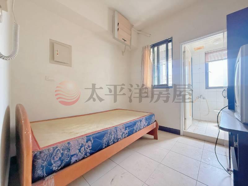 全聯旁臨路十套透天房屋室內格局與周邊環境