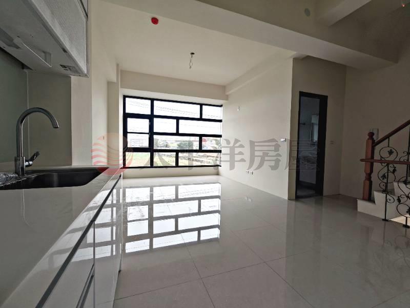 朝南大面寬全新臨路美墅房屋室內格局與周邊環境