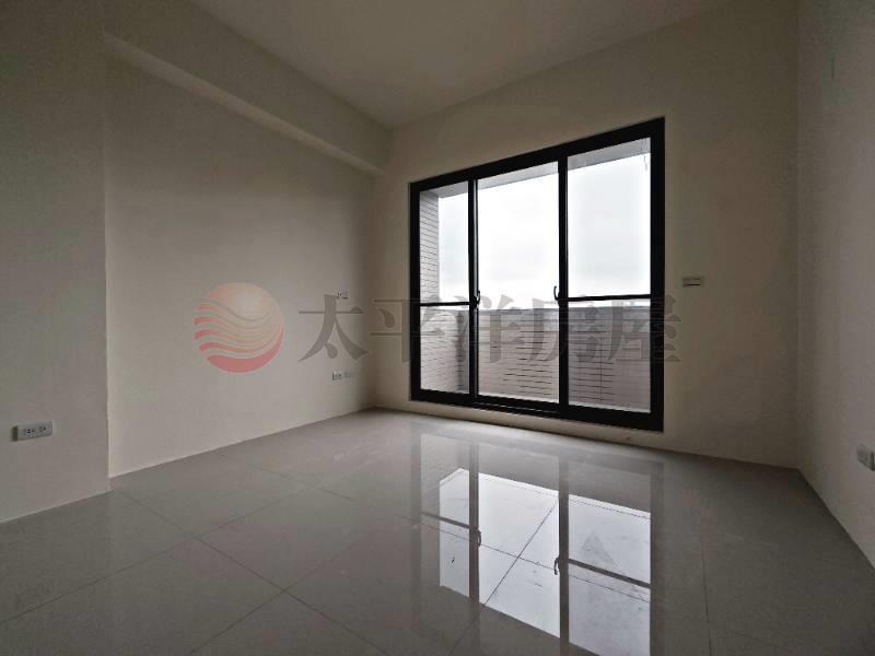 朝南大面寬全新臨路美墅房屋室內格局與周邊環境