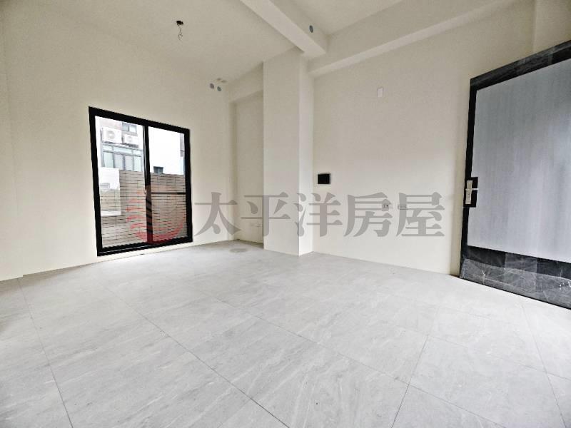 朝南邊間大面寬全新臨路美墅房屋室內格局與周邊環境