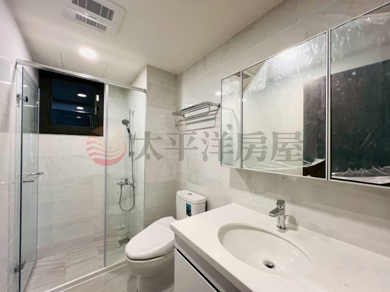 市鎮之櫻邊間高樓層三房平車房屋室內格局與周邊環境