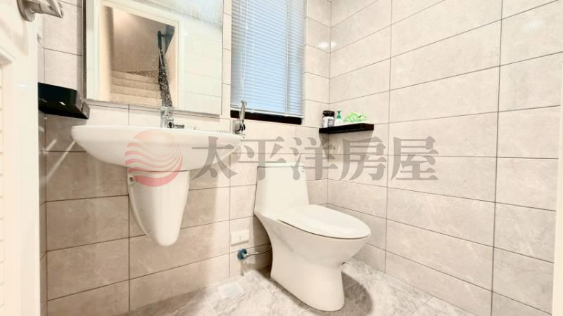 清水傳統前院停車5年新屋房屋室內格局與周邊環境