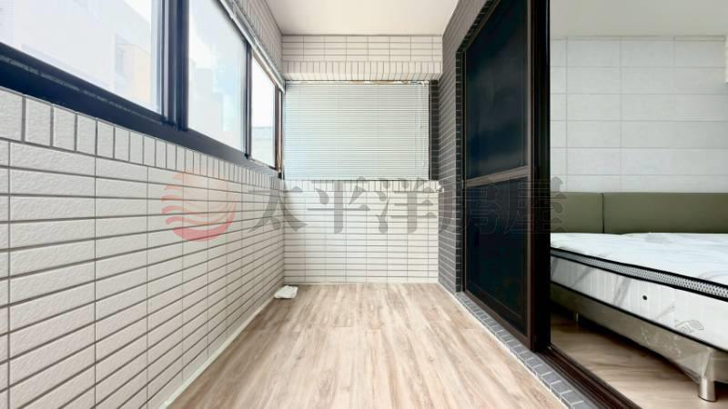 清水傳統前院停車5年新屋房屋室內格局與周邊環境