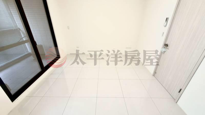 清水傳統前院停車5年新屋房屋室內格局與周邊環境