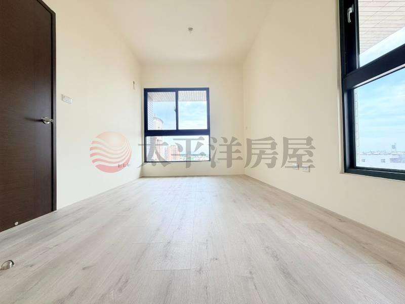正中華路美兩房平車房屋室內格局與周邊環境