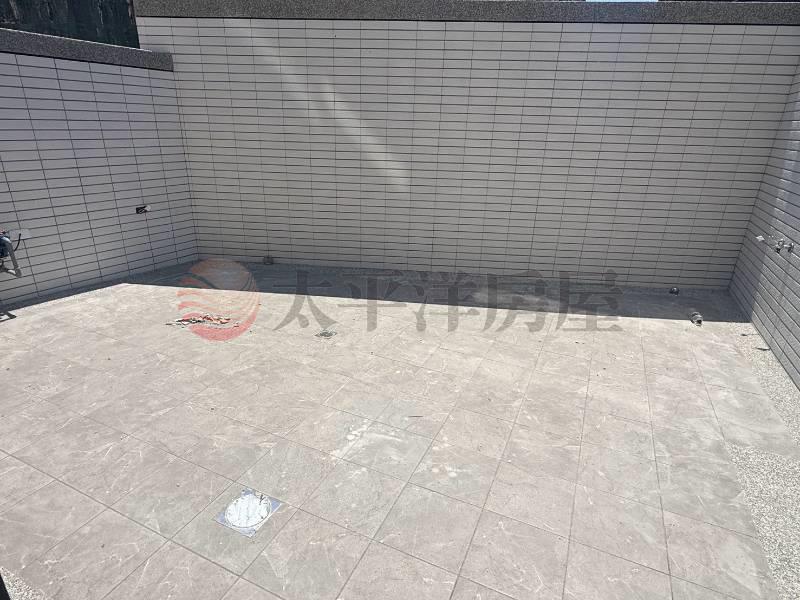 全新臨路五米面寬電梯別墅D房屋室內格局與周邊環境
