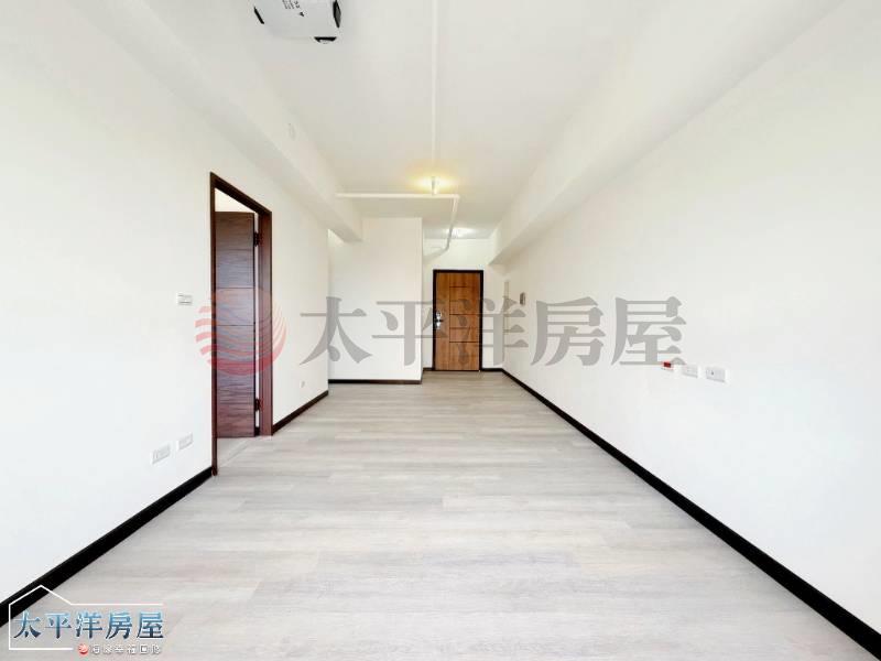 市鎮之櫻次頂樓全新2房平車房屋室內格局與周邊環境