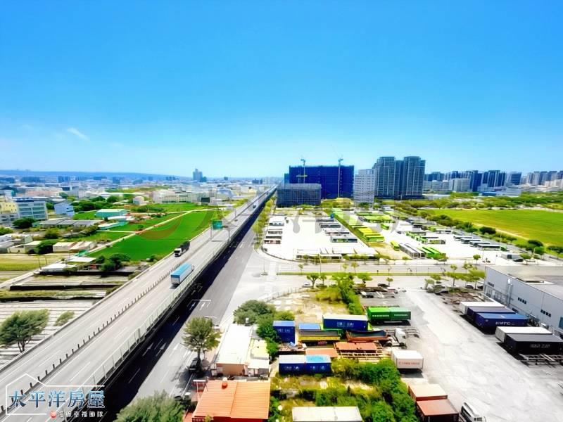 市鎮之櫻次頂樓全新2房平車房屋室內格局與周邊環境