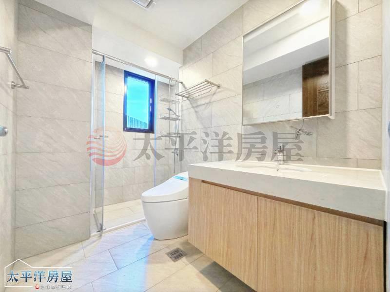 聯悦臻邊間精裝質感大２房露台戶房屋室內格局與周邊環境