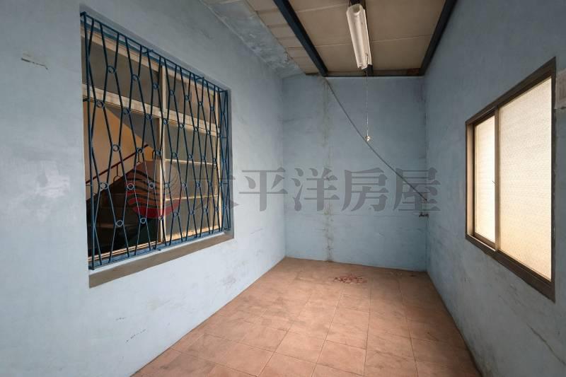 秒殺家樂福大地坪透天房屋室內格局與周邊環境