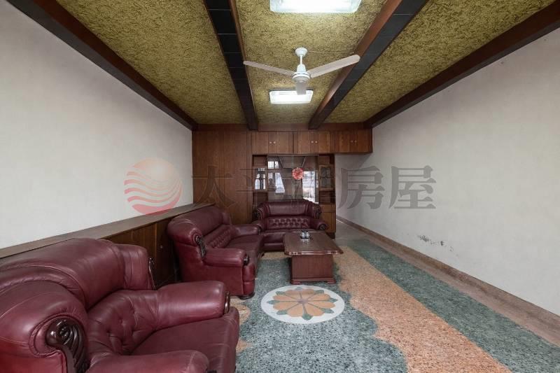 秒殺家樂福大地坪透天房屋室內格局與周邊環境