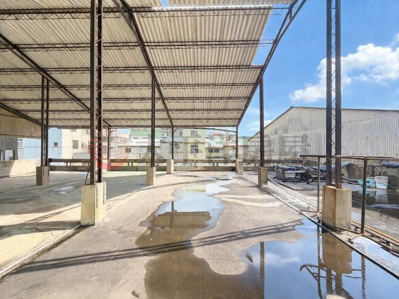 秒殺家樂福大地坪透天房屋室內格局與周邊環境