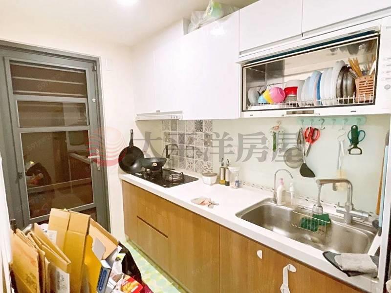 時上兩房平車位美宅房屋室內格局與周邊環境