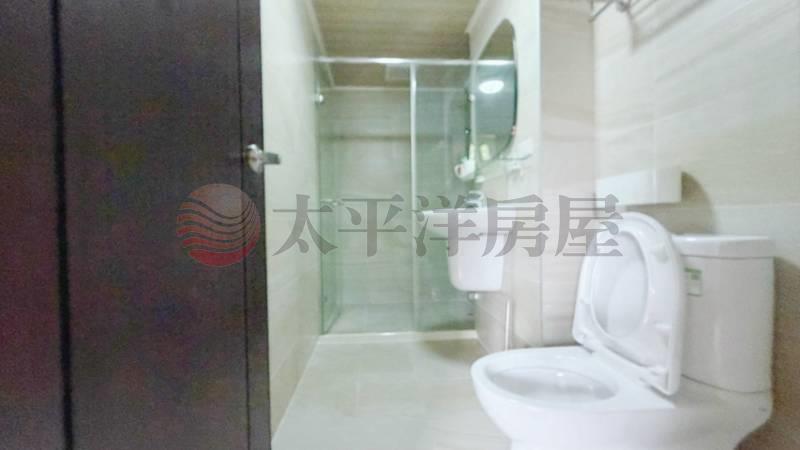 沙鹿清水模北歐風輕裝潢電梯別墅房屋室內格局與周邊環境