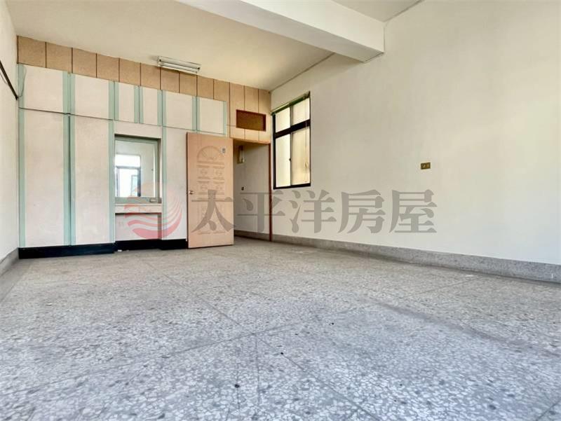 中山路商圈/臨路店住/邊間大透天房屋室內格局與周邊環境