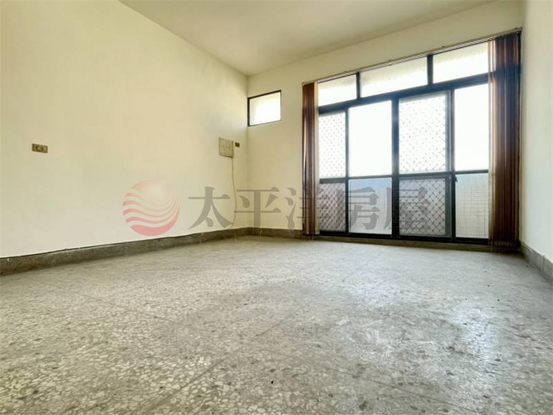 中山路商圈/臨路店住/邊間大透天房屋室內格局與周邊環境