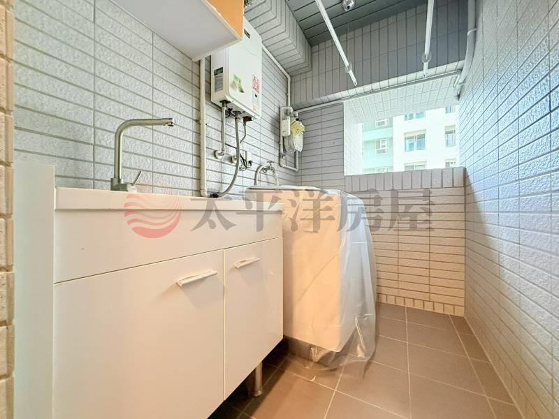 長虹天擎溫馨美兩房+平車房屋室內格局與周邊環境