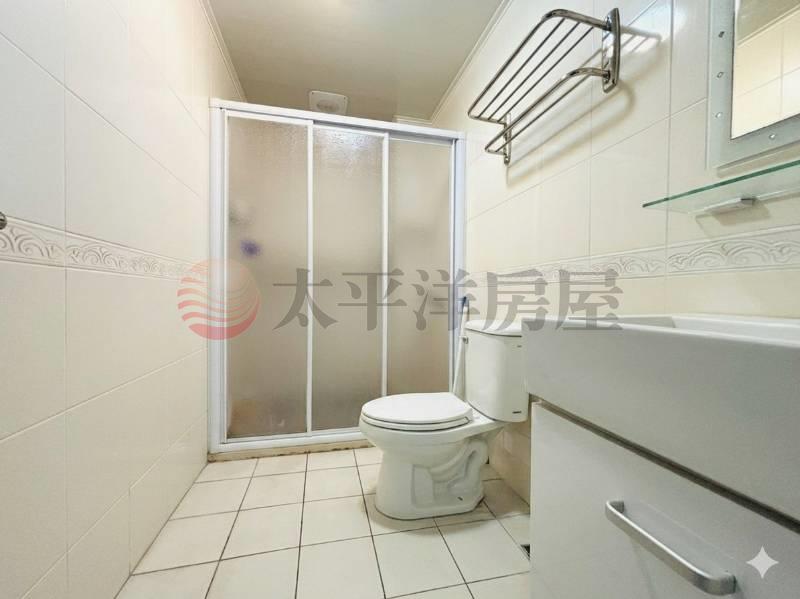 沙鹿邊間三車美墅房屋室內格局與周邊環境