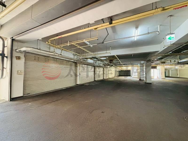 沙鹿邊間三車美墅房屋室內格局與周邊環境