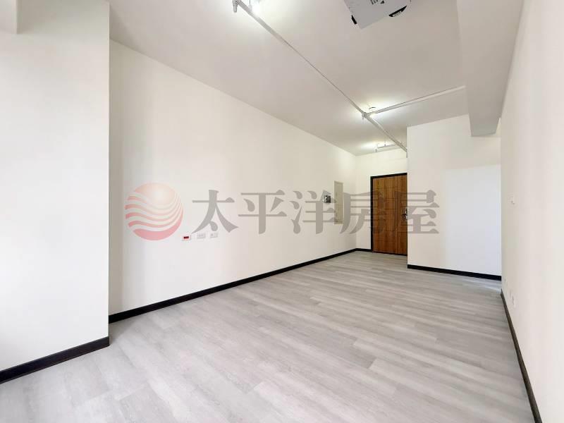 市鎮之櫻全新未住兩房平車房屋室內格局與周邊環境