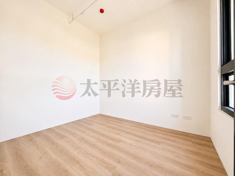 全新未住三房平車視野戶房屋室內格局與周邊環境