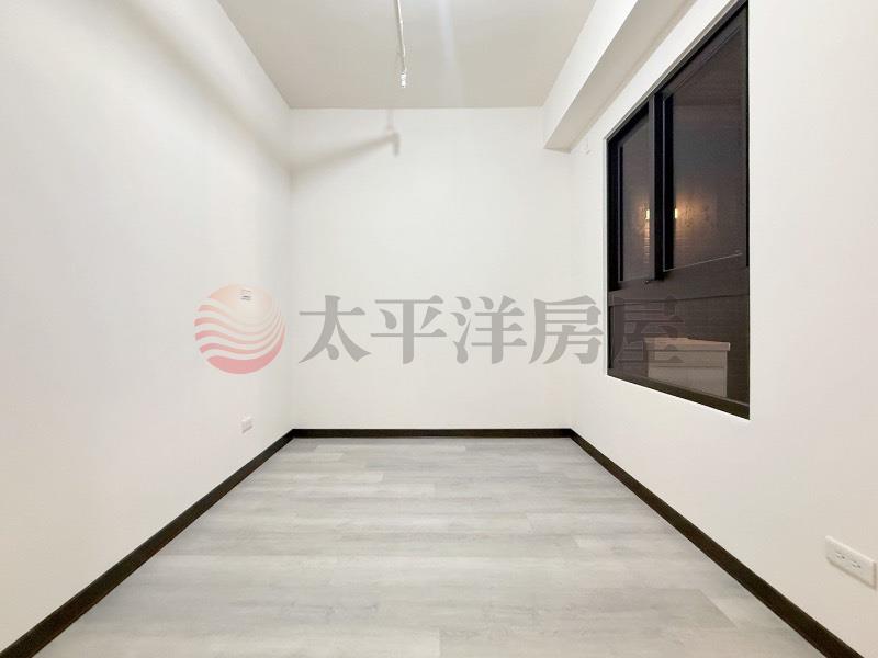 市鎮之櫻高樓層兩房平車房屋室內格局與周邊環境