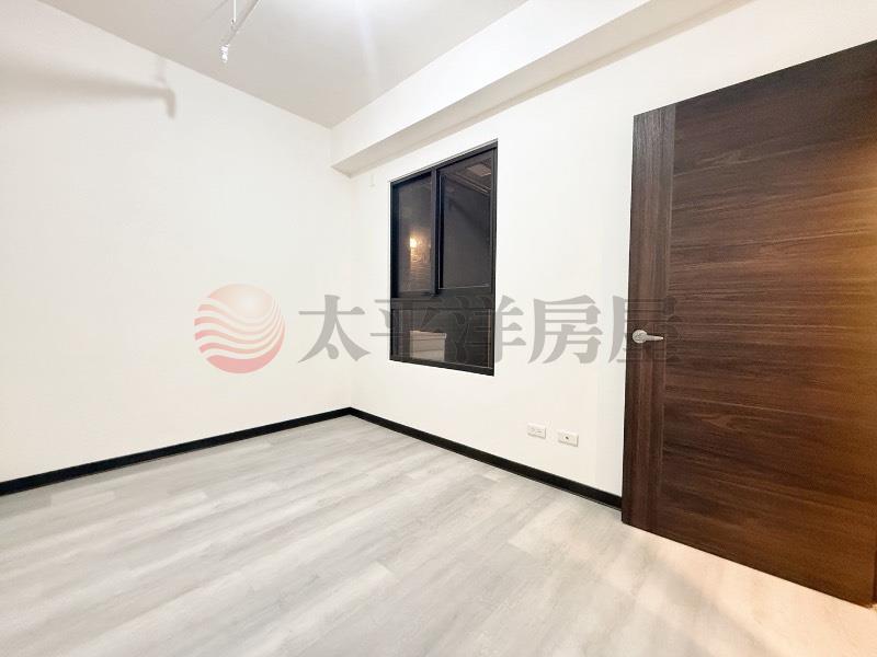 市鎮之櫻高樓層兩房平車房屋室內格局與周邊環境