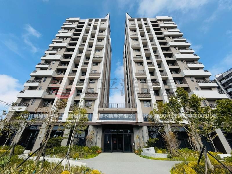 全新未住三房平車房屋室內格局與周邊環境