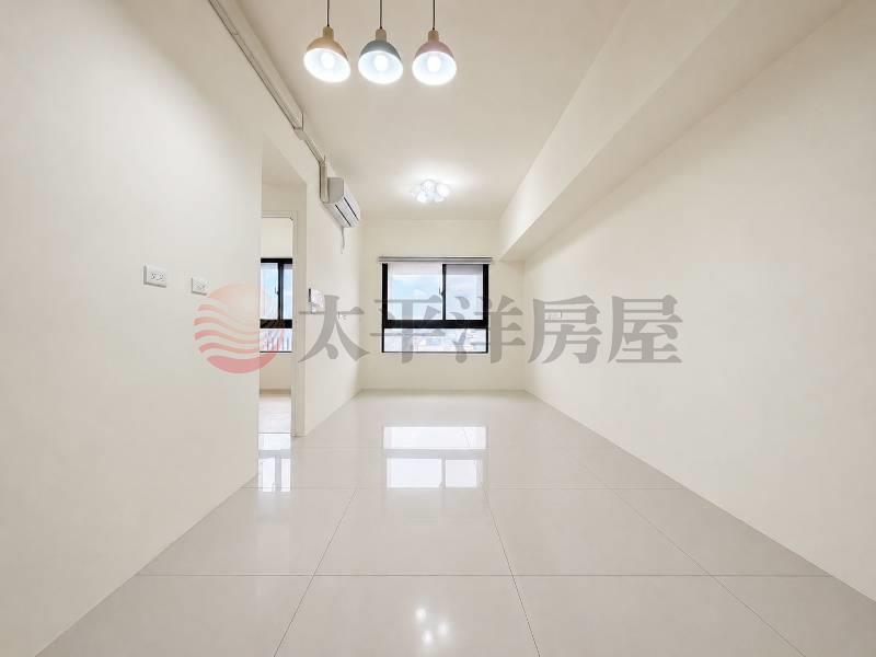 全新未住三房平車房屋室內格局與周邊環境