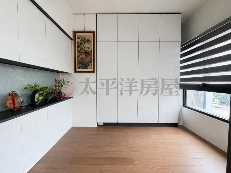 喬立精裝三房平車房屋室內格局與周邊環境